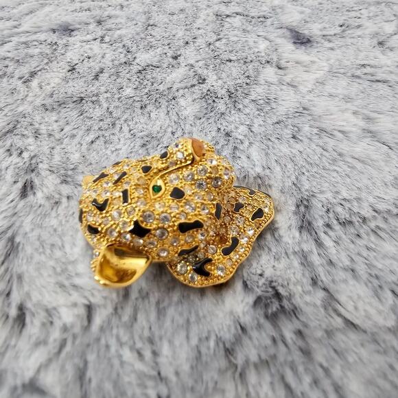 Leopard Panther Emerald Green Eyes Brooch Signed CT Gold Tone Rhinestones 2” - Picture 3 of 6